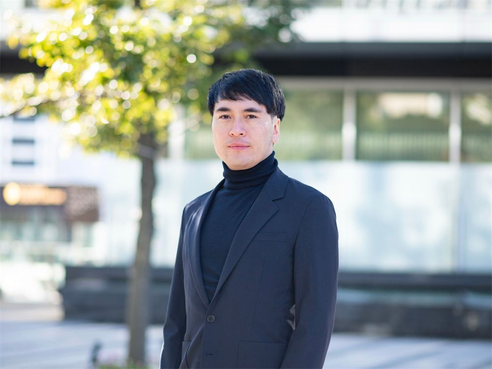 代表取締役 CEO 伊藤 嘉盛